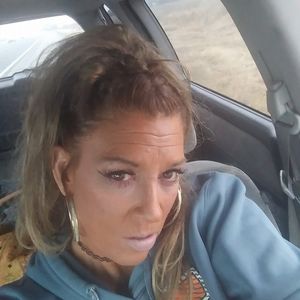 Meet your Posher, Leigh